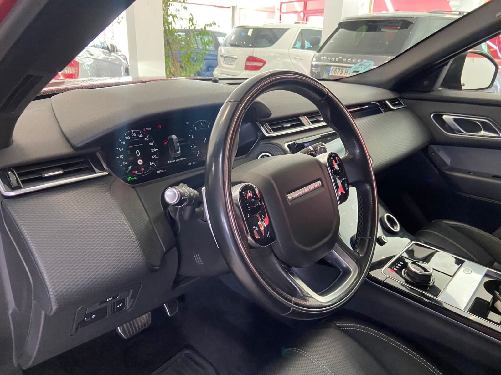 LAND-ROVER RANGE ROVER VELAR 2.0 turbo R-Dinamyc 4x4