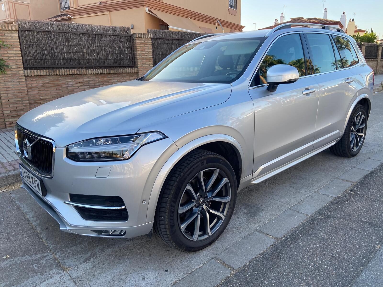 VOLVO XC90 2.0 D5 Momentum AWD 7 Plazas