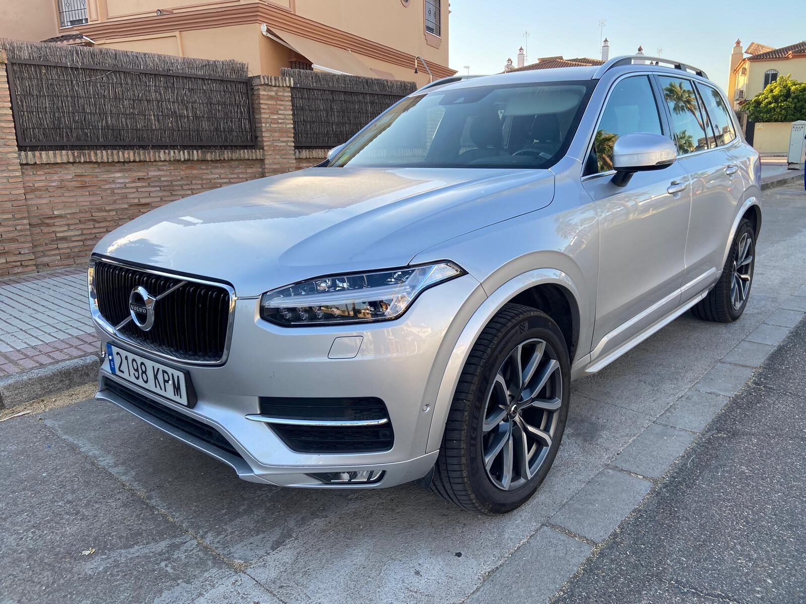VOLVO XC90 2.0 D5 Momentum AWD 7 Plazas