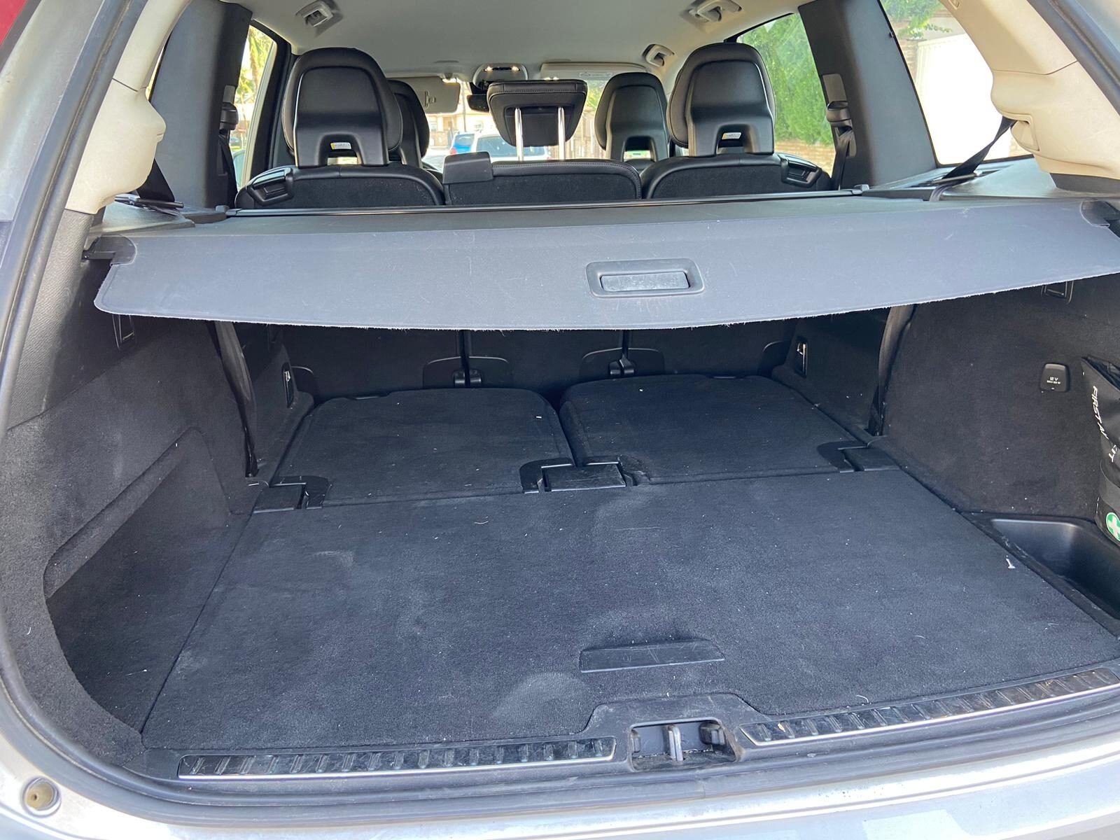 VOLVO XC90 2.0 D5 Momentum AWD 7 Plazas