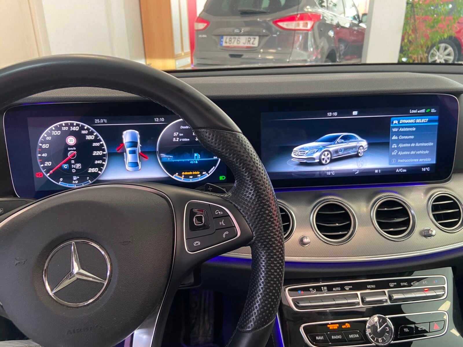 MERCEDES-BENZ Clase E 220 CDI AMG LINE 