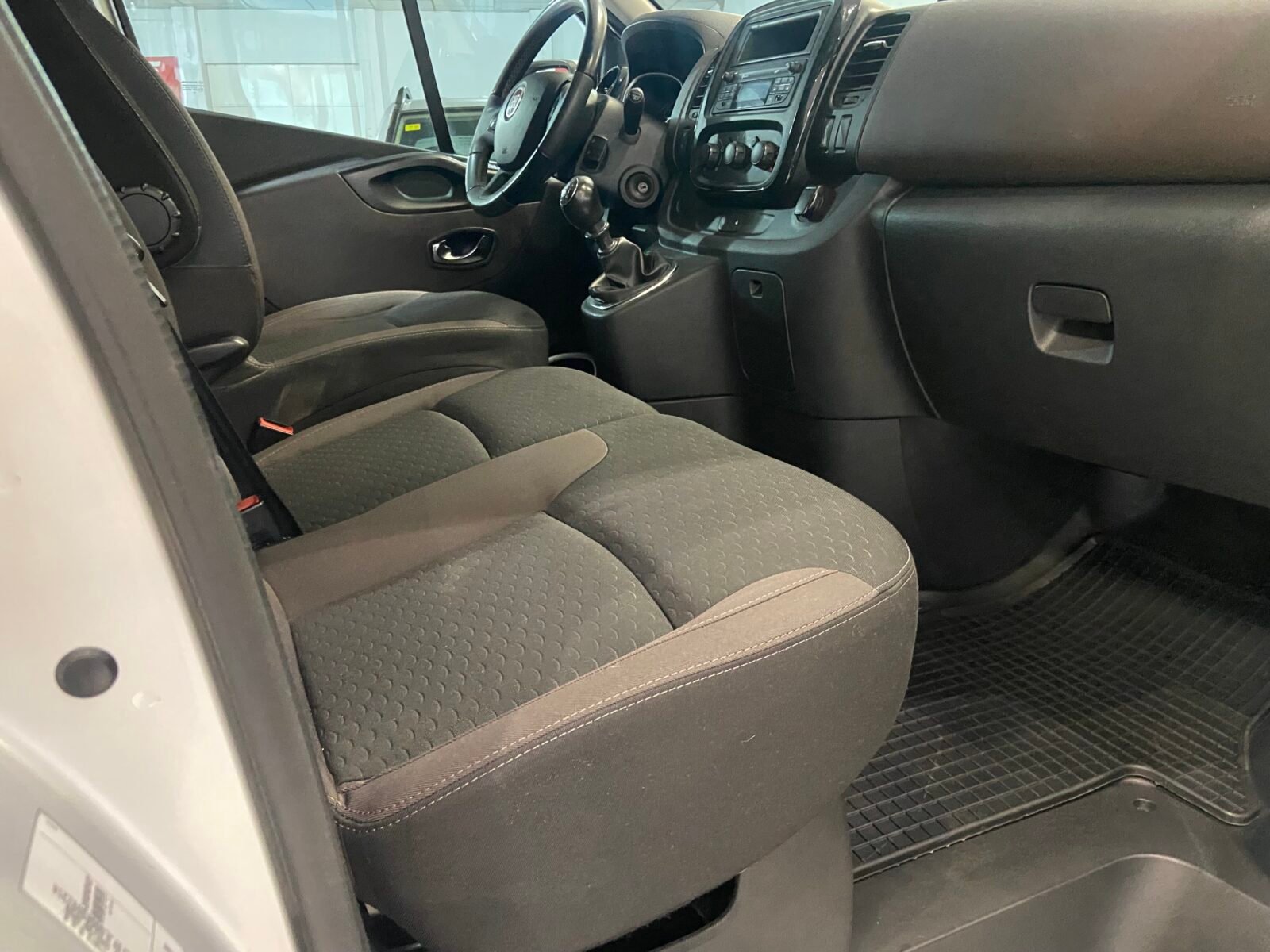 FIAT TALENTO 1.6 DIESEL L2H1 9 PLAZAS