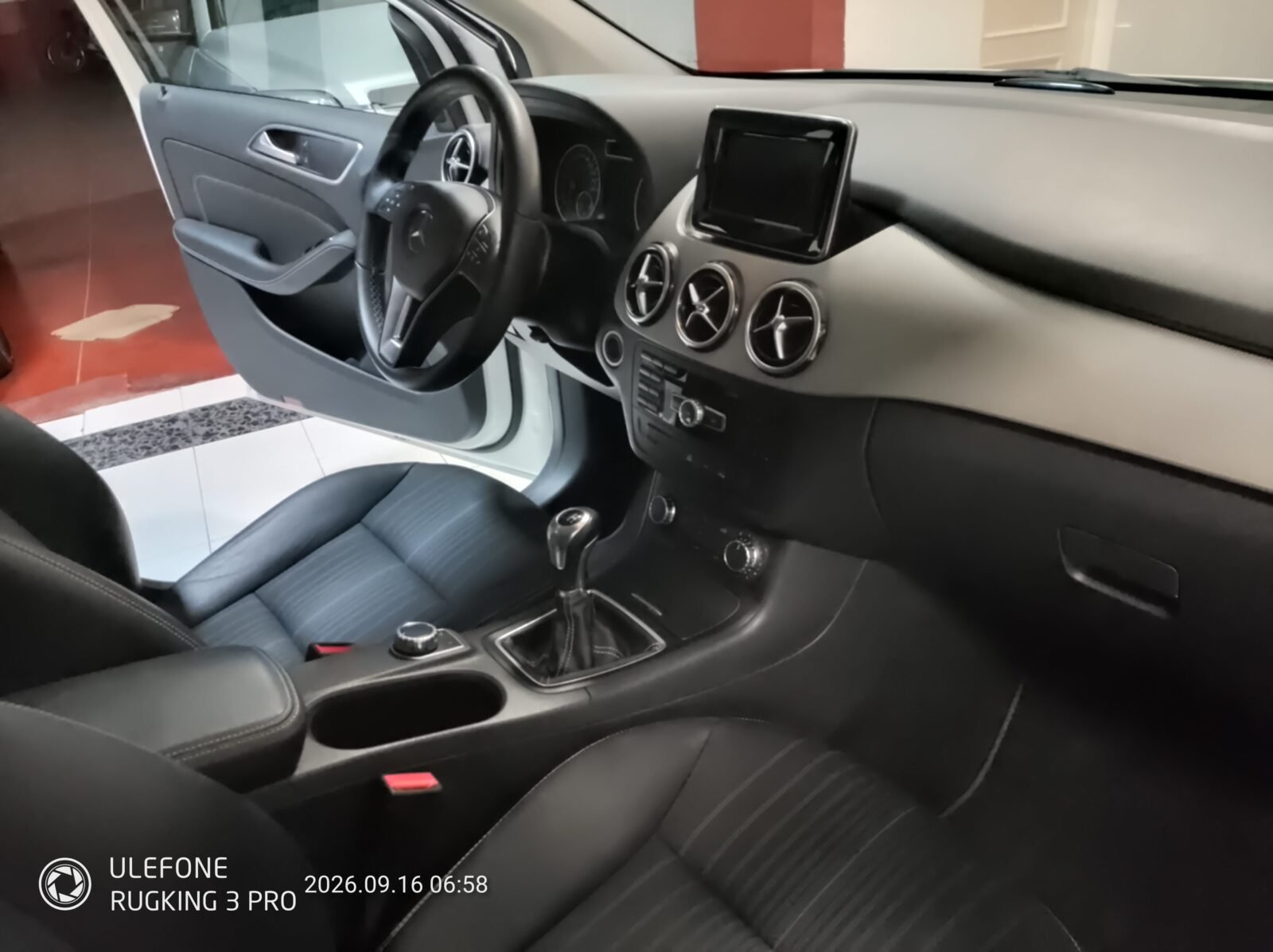 MERCEDES-BENZ CLASE A 180 CDI
