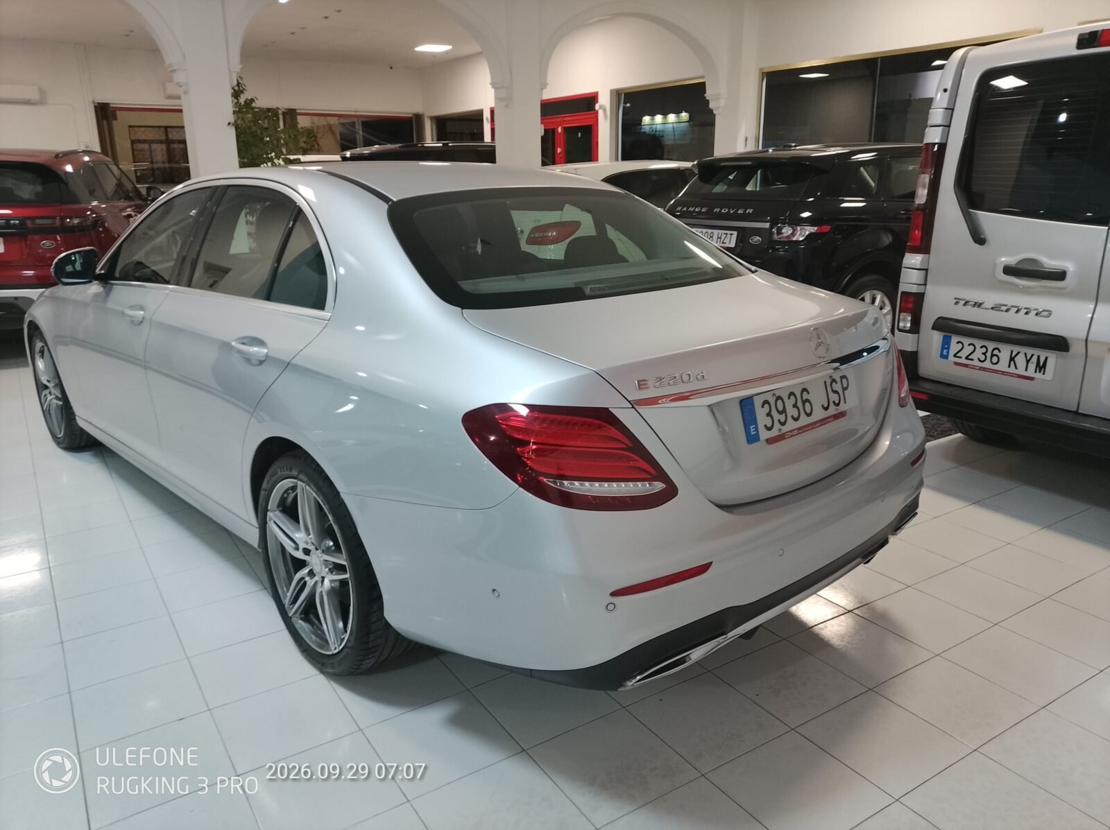 MERCEDES-BENZ Clase E E220 CDI LINE AMG