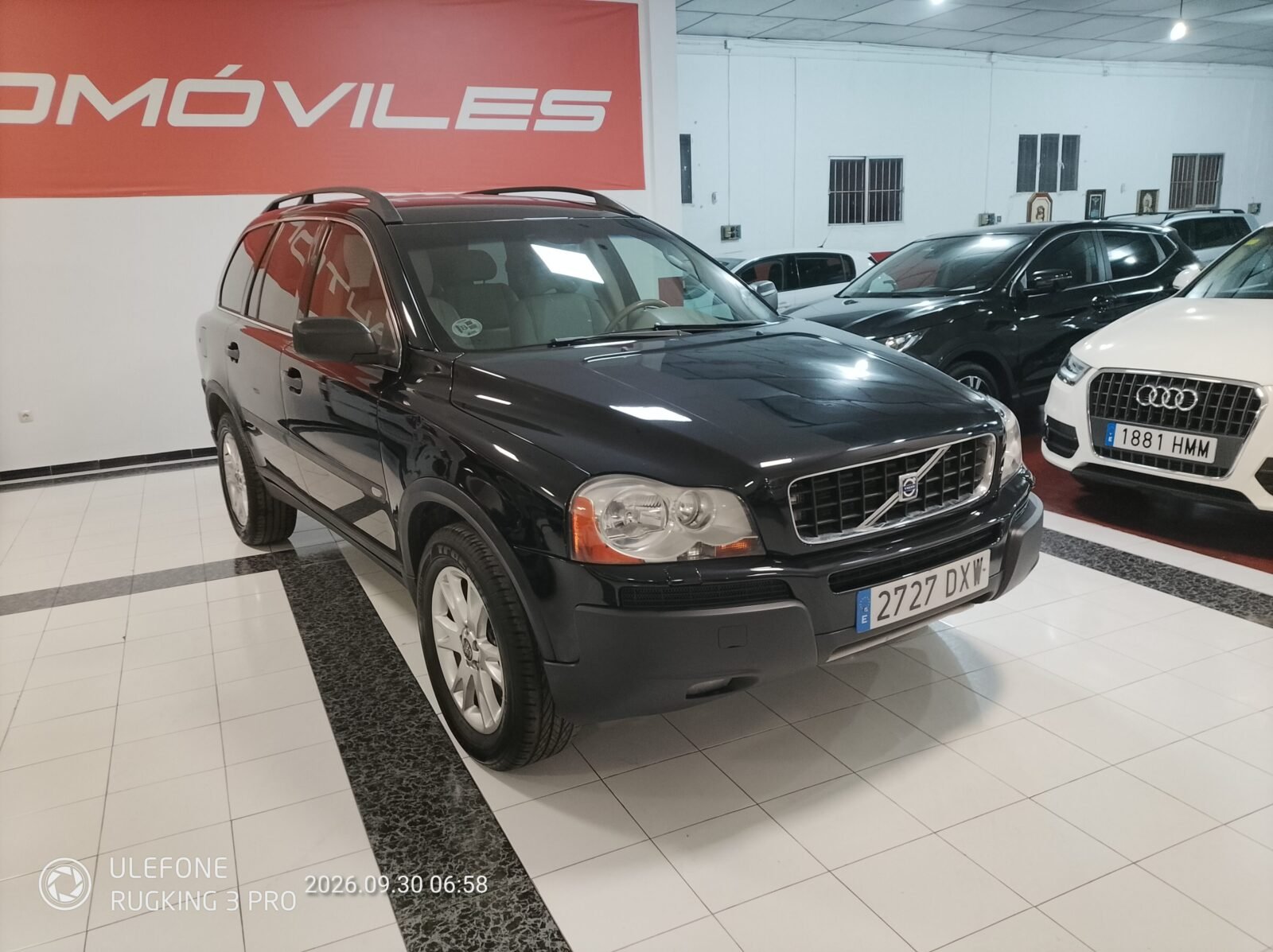 VOLVO XC90 D5 MOMMETUN