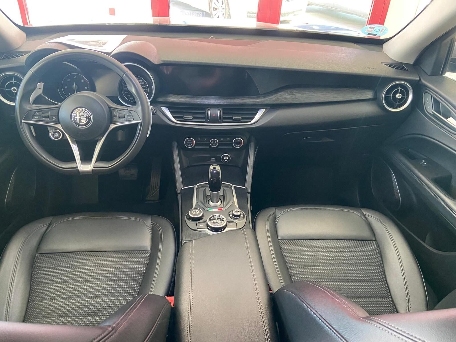 ALFA ROMEO STELVIO 2.2 JTDM EXECUTIVE Q4