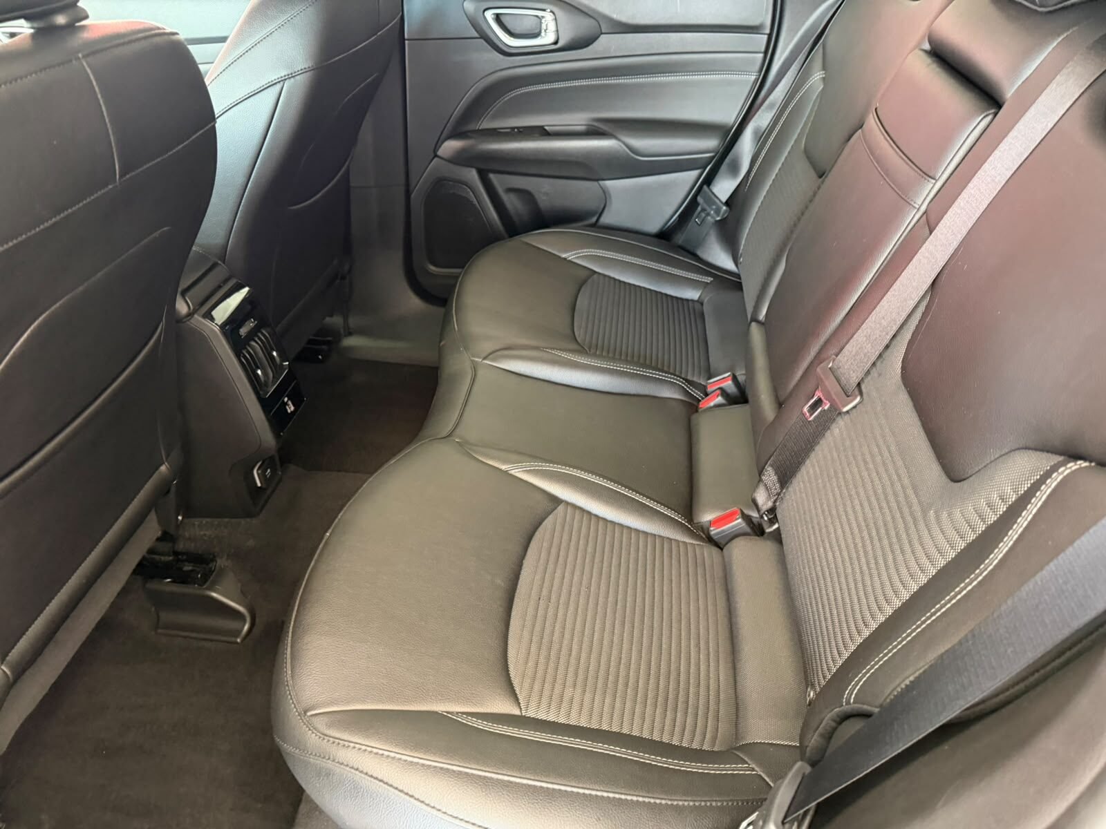 JEEP COMPASS 1.6 M-JET LIMITED